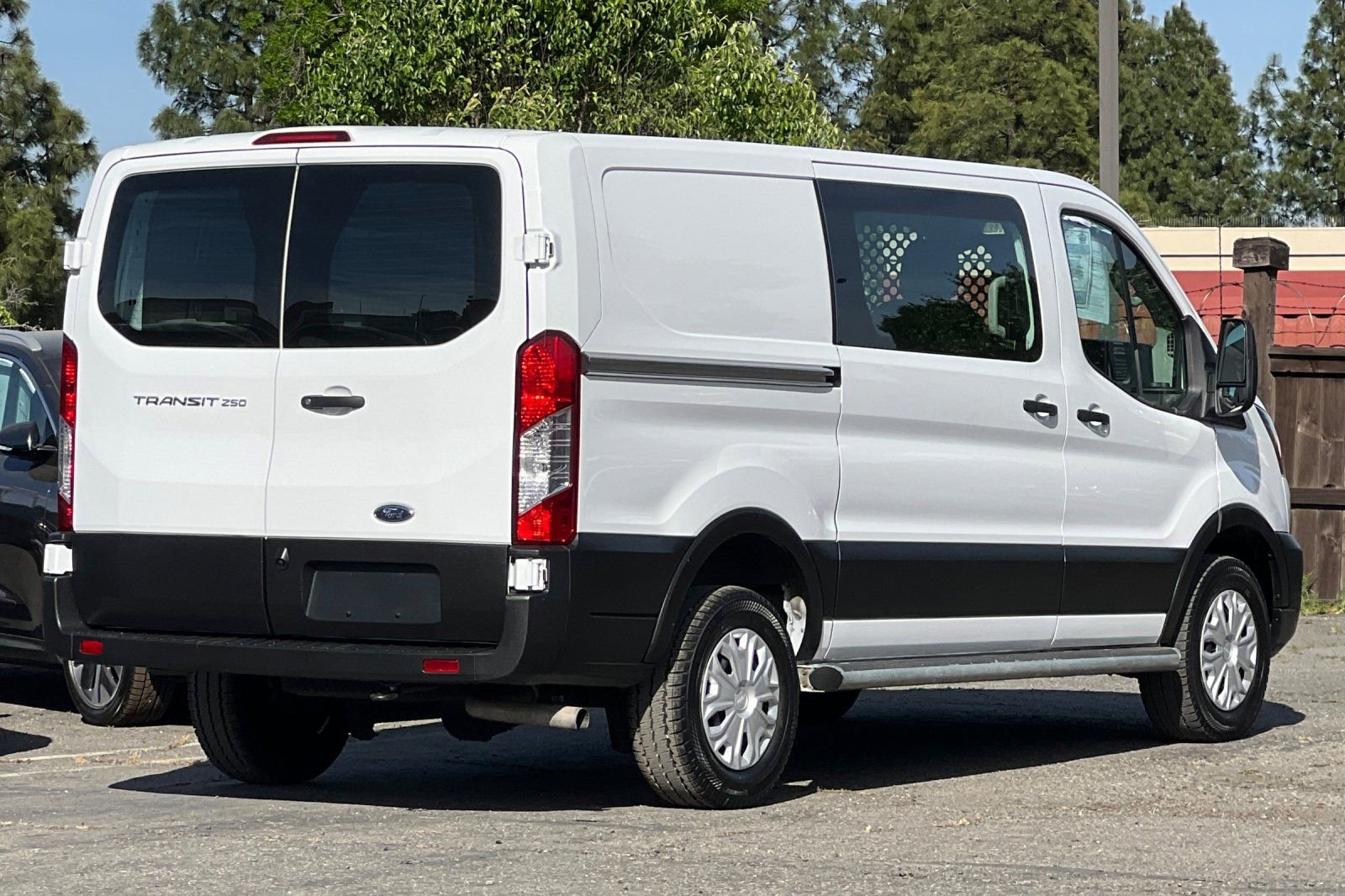 Used 2024 Ford Transit 250 Low Roof w/ Exterior Upgrade Package image 4