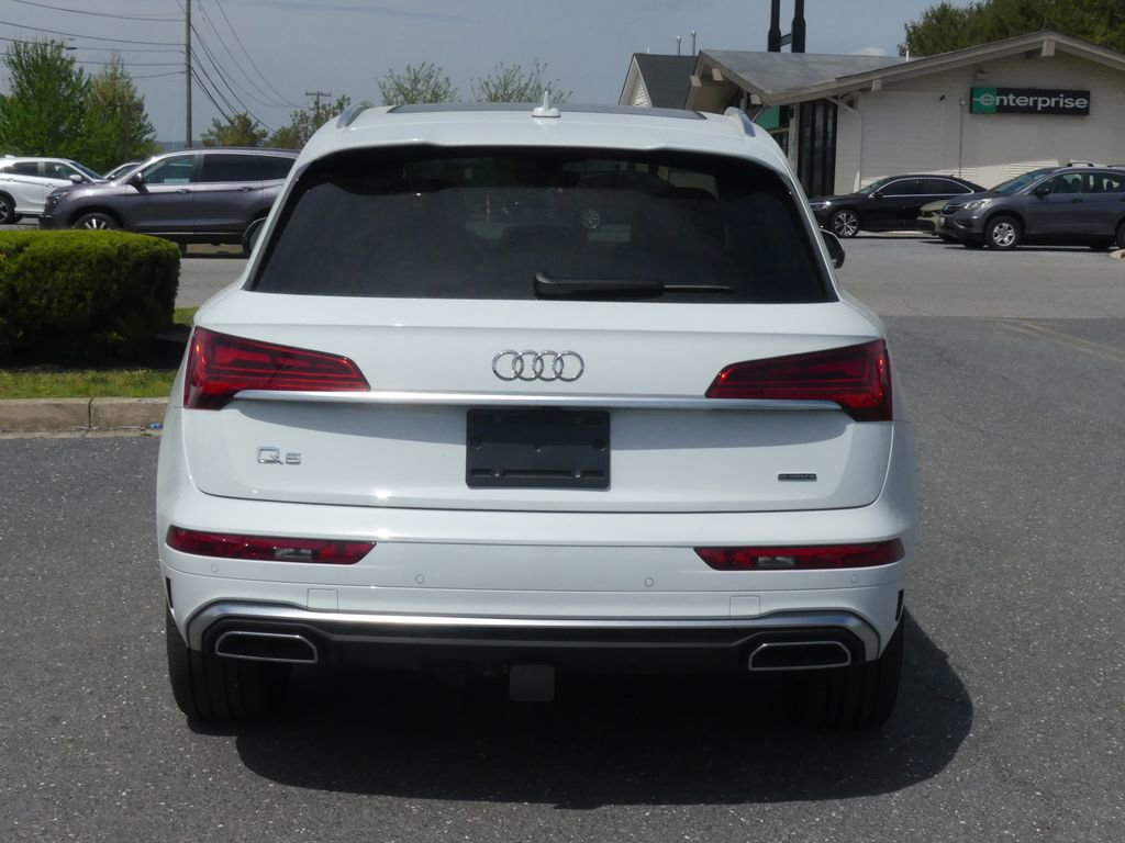 Used 2025 Audi Q5 e Premium Plus w/ Premium Plus Package image 14
