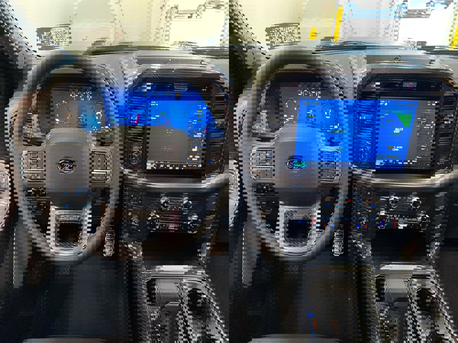 New 2026 Ford F150 Lariat w/ Equipment Group 502A High image 15