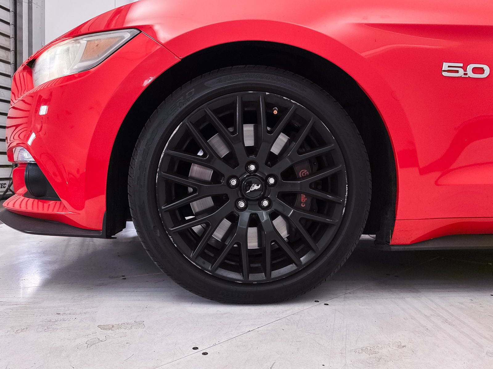 Used 2016 Ford Mustang GT w/ GT Performance Package RWD image 11