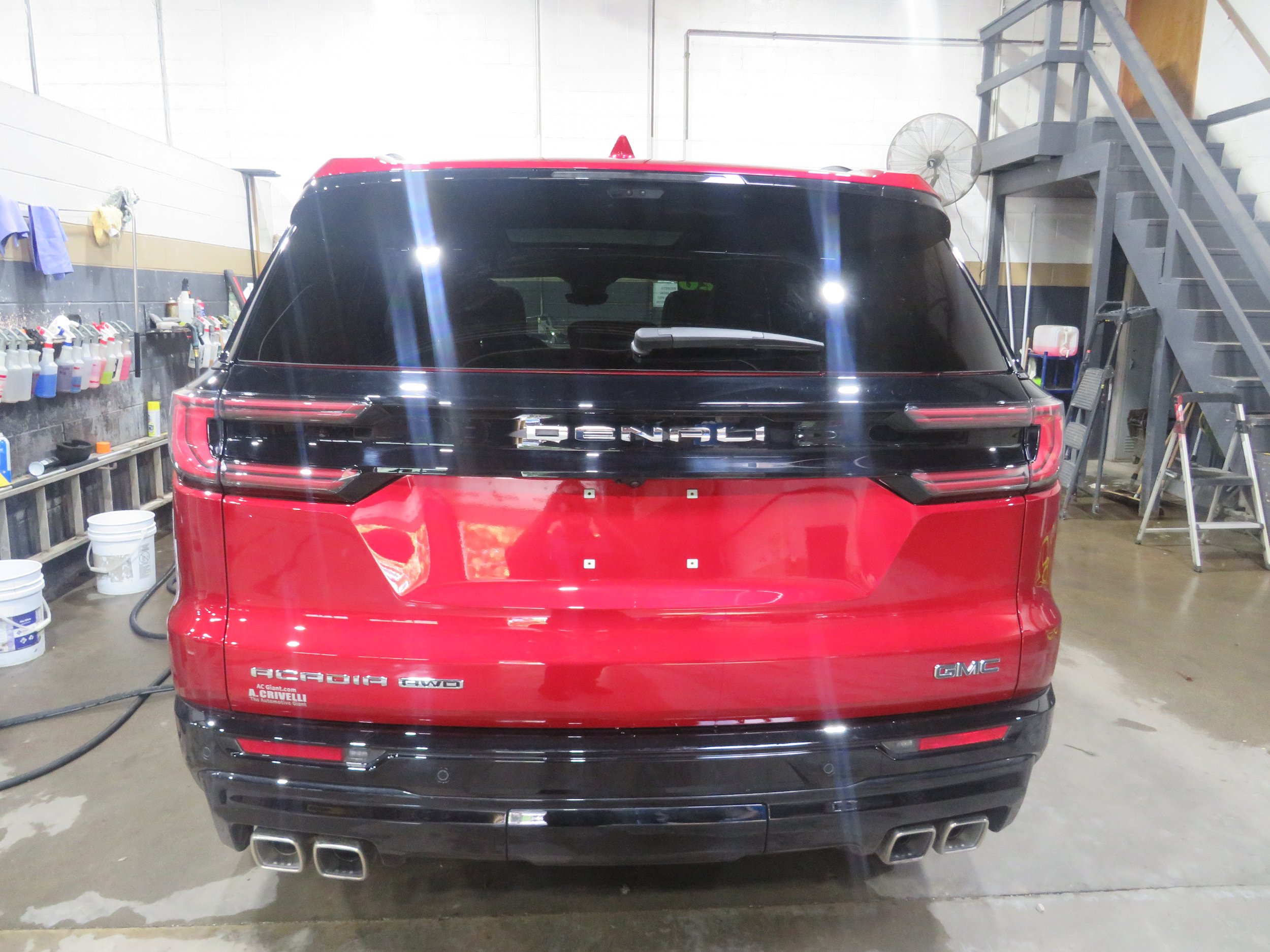 Used 2026 GMC Acadia Denali Ultimate AWD/4WD image 5