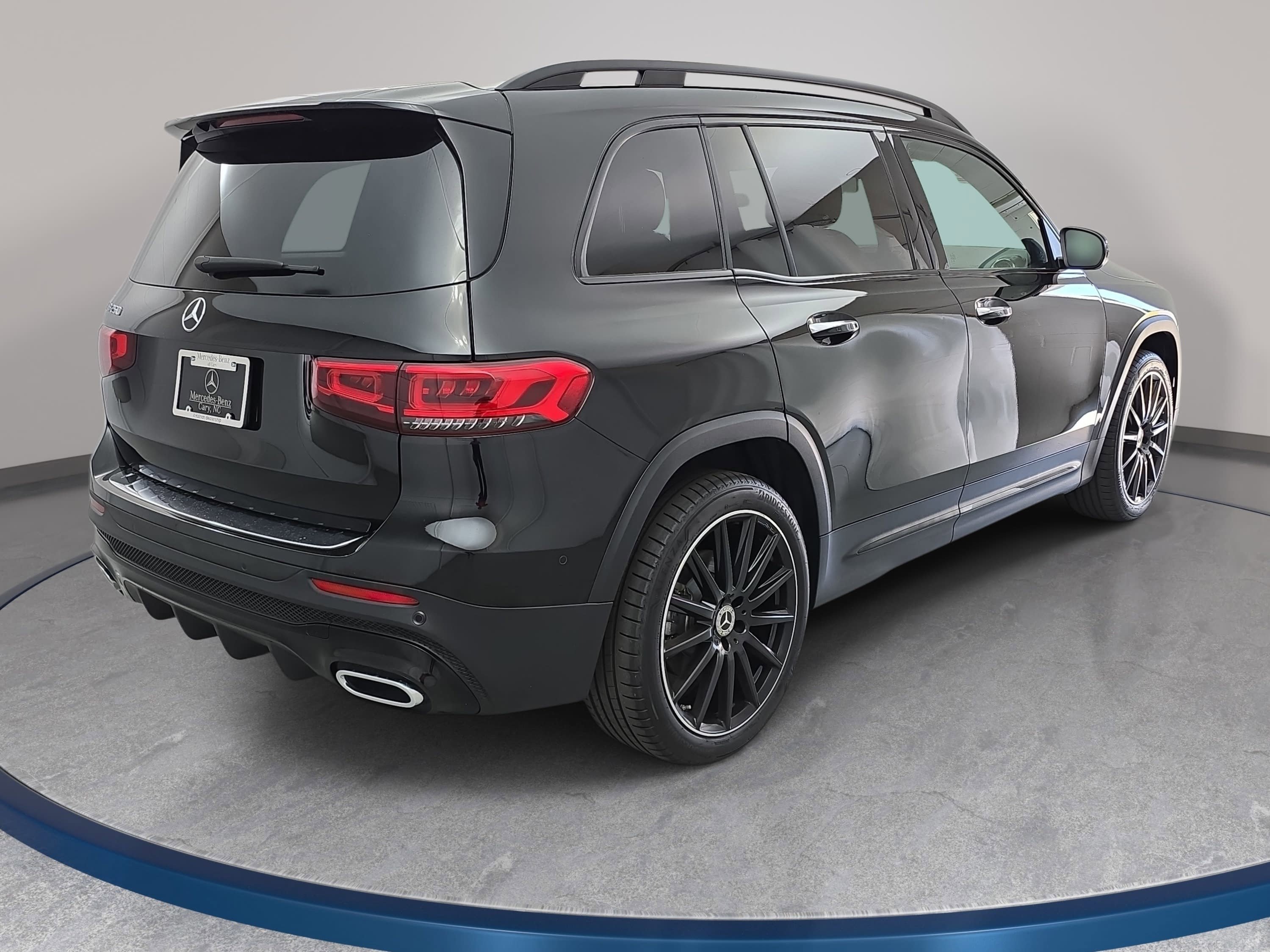 Certified 2023 Mercedes-Benz GLB 250 image 5