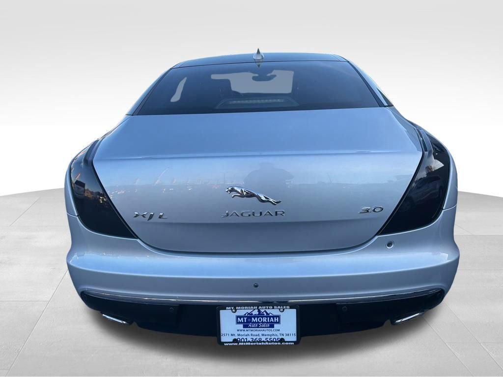 Used 2018 Jaguar XJ L Portfolio image 7