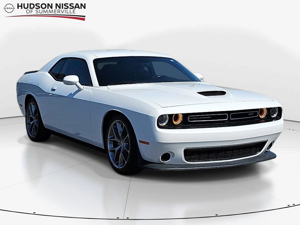 Used 2023 Dodge Challenger GT image 1