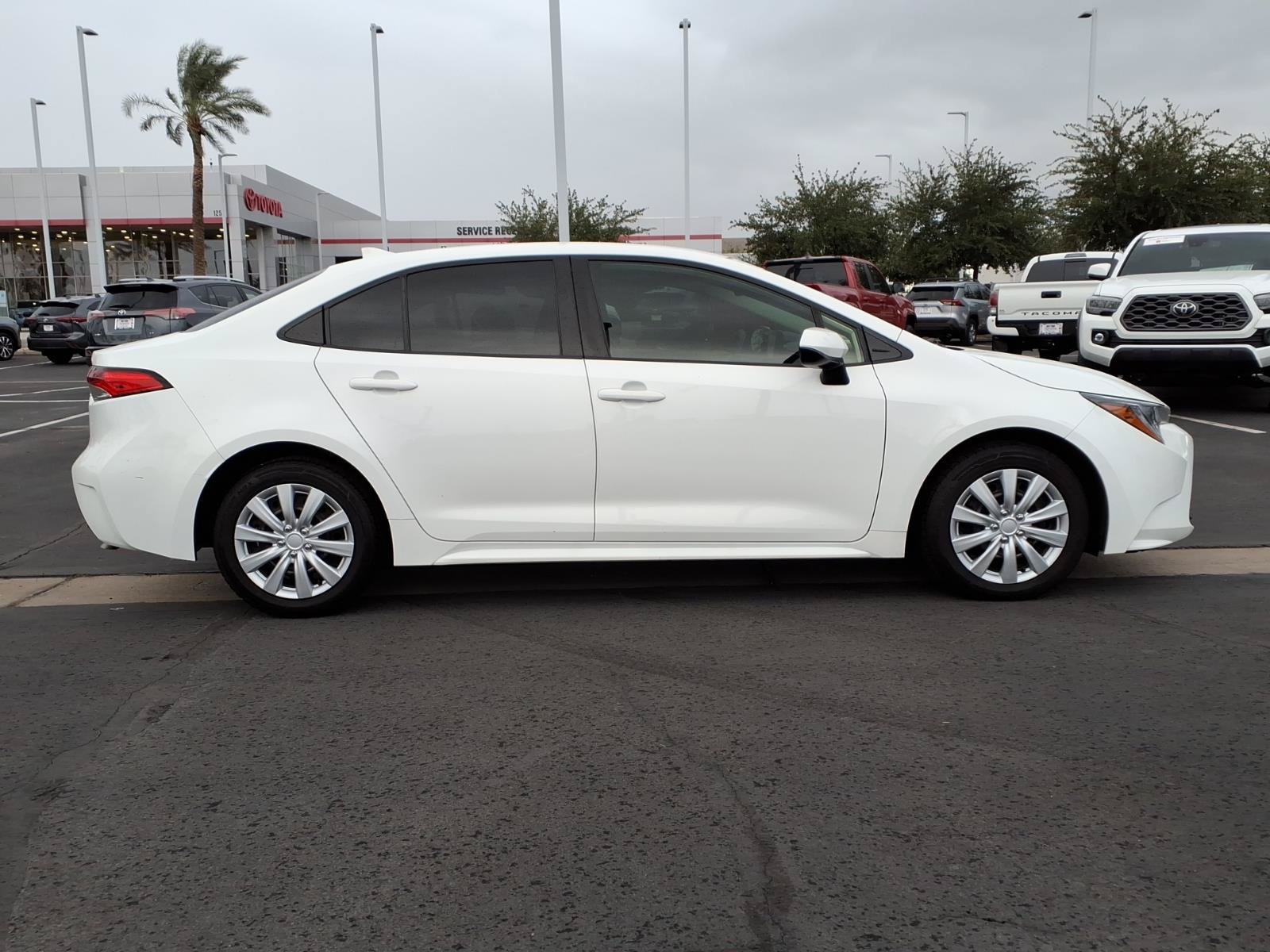 Certified 2024 Toyota Corolla LE FWD image 3