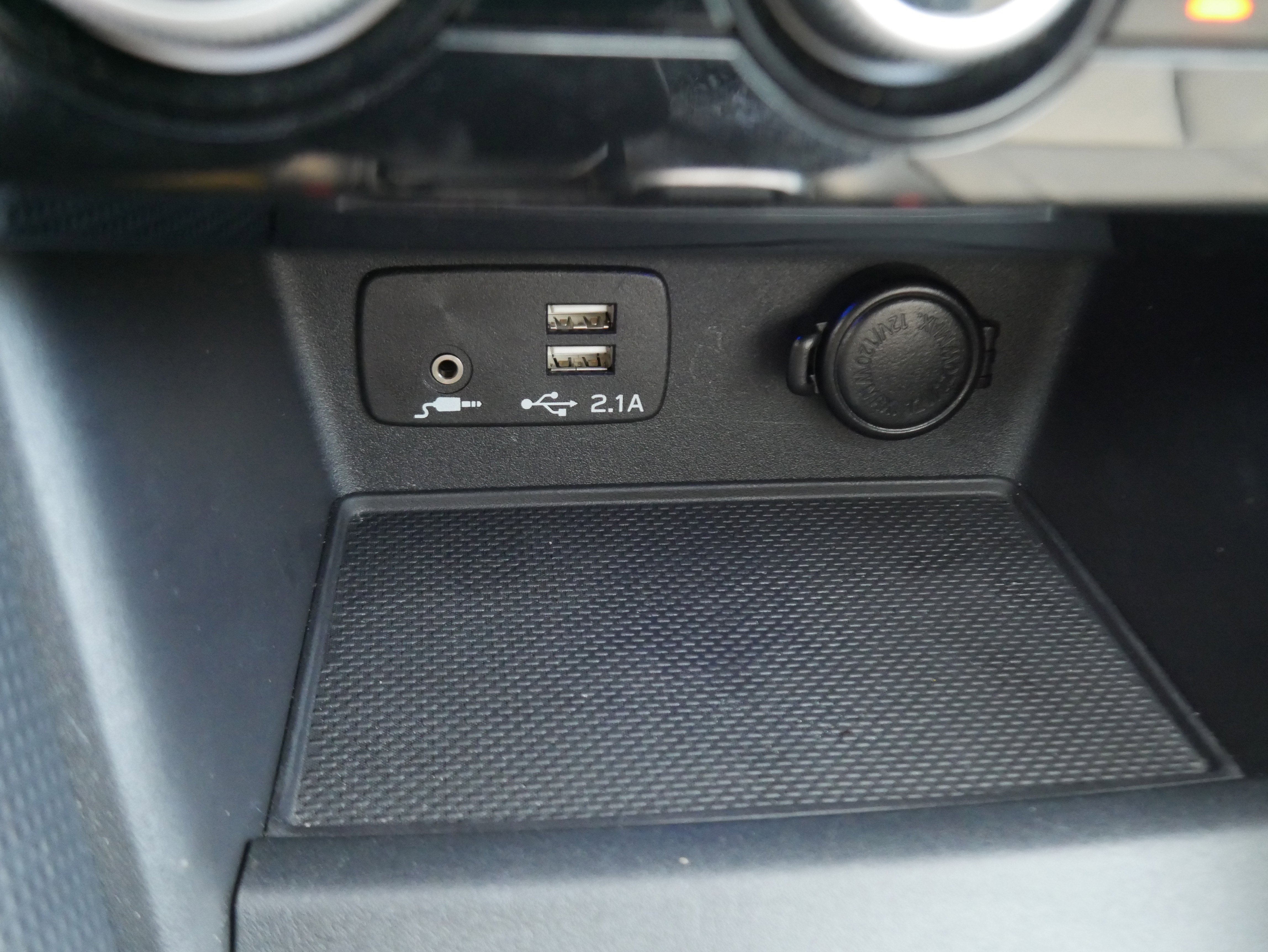 Used 2024 Subaru Forester Limited image 63