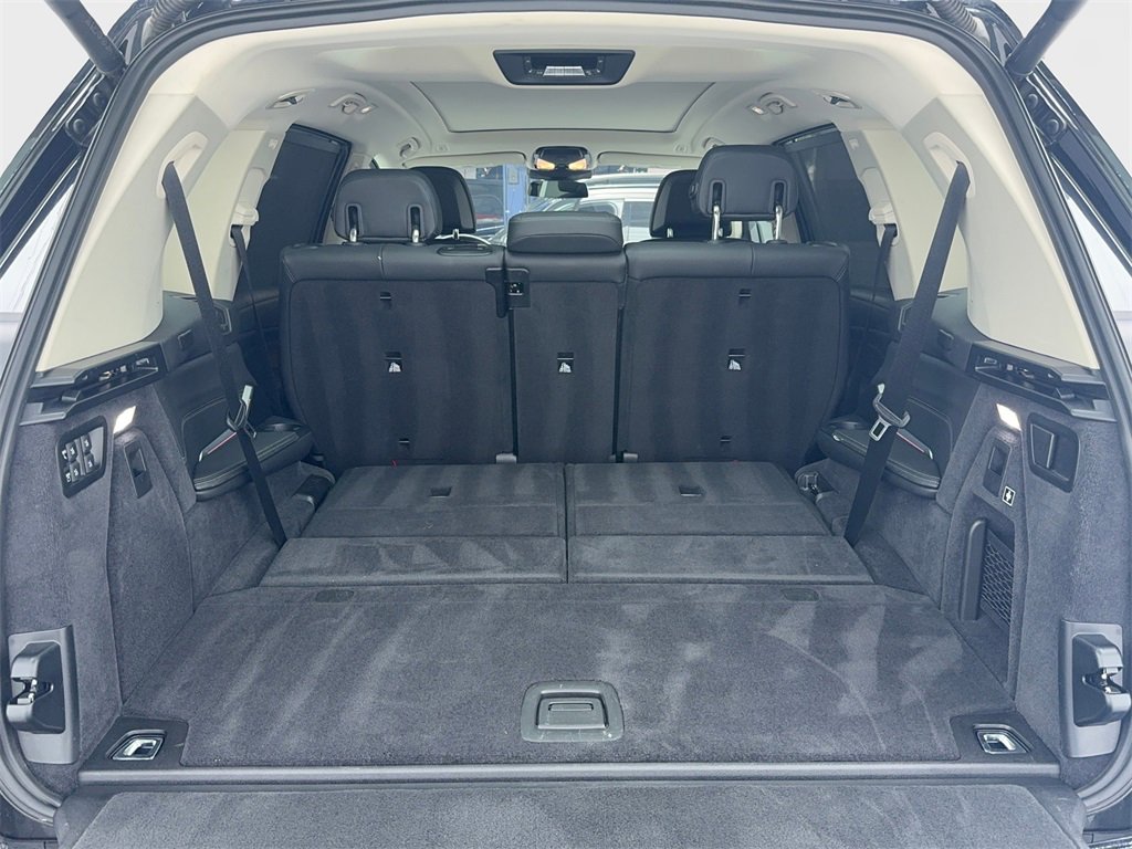 Used 2024 BMW X7 xDrive40i image 12