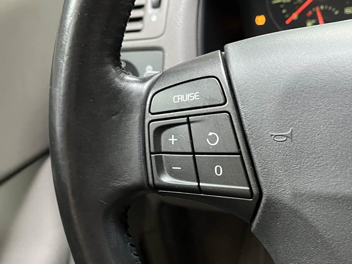 Used 2008 Volvo C30 T5 Version 1.0 FWD image 10