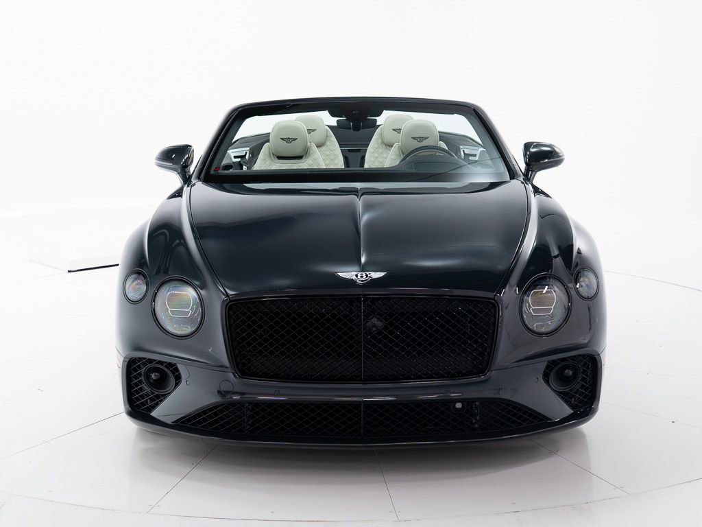 Used 2023 Bentley Continental GT Azure image 8