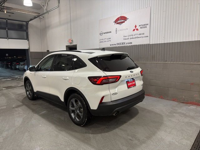 Used 2025 Ford Escape ST-Line Elite image 6