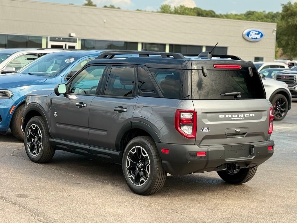 New 2026 Ford Bronco Sport Outer Banks w/ Outer Banks Tech Package+ AWD/4WD image 35