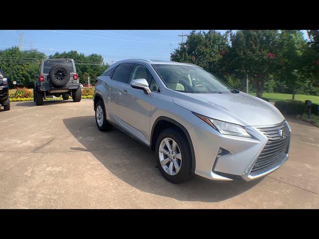 Used 2016 Lexus RX 350 FWD w/ Premium Package image 2