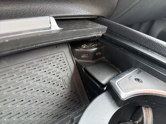 Used 2021 Mercedes-Benz GLE 350 4MATIC image 39