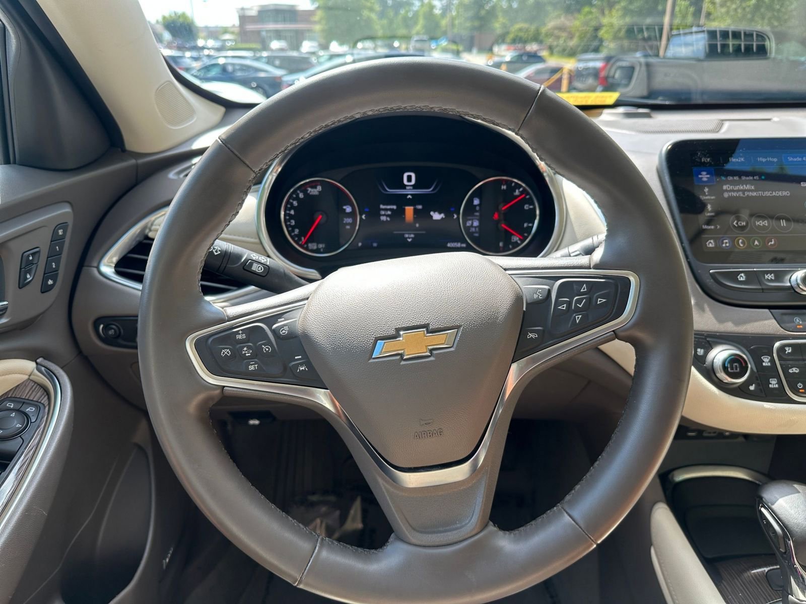 Used 2024 Chevrolet Malibu LT image 28