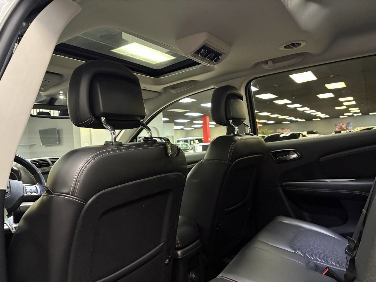 Used 2019 Dodge Journey Crossroad w/ Nav & Sun Group image 49