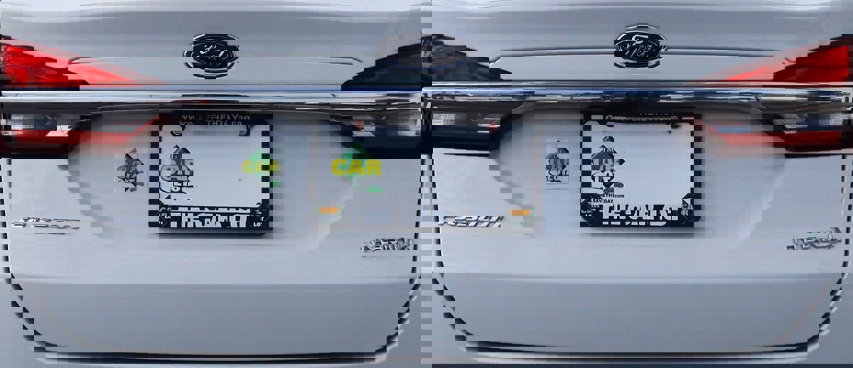 Used 2018 Ford Fusion S image 22