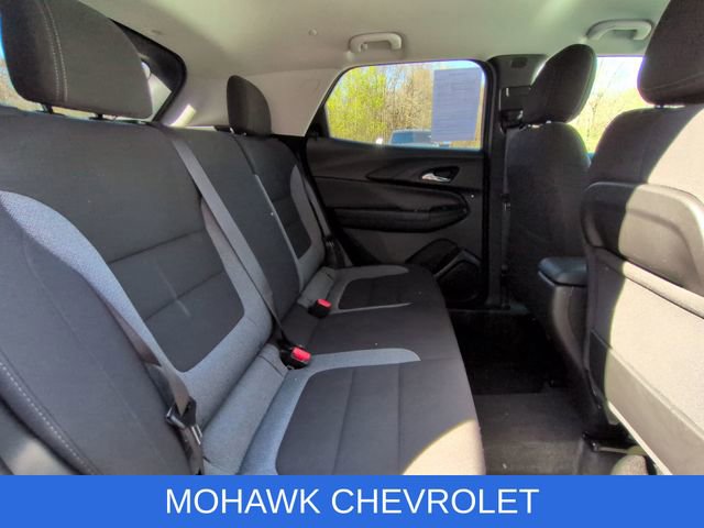 Used 2025 Chevrolet TrailBlazer LT w/ Driver Confidence Package AWD/4WD image 26