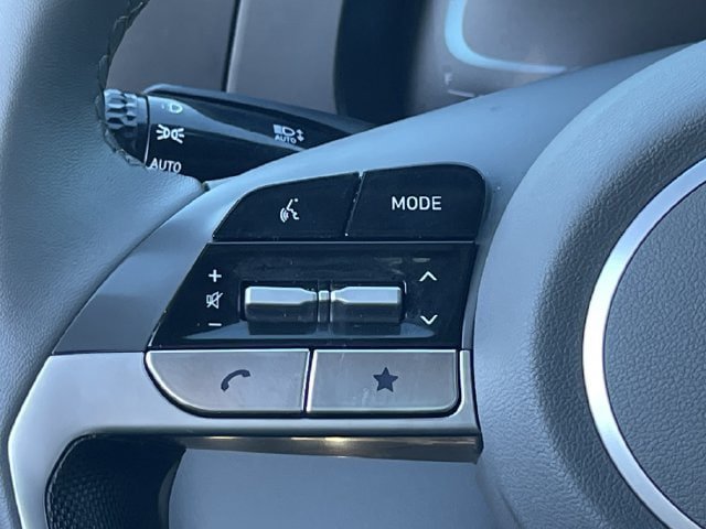 Used 2026 Hyundai Elantra Sport FWD image 12