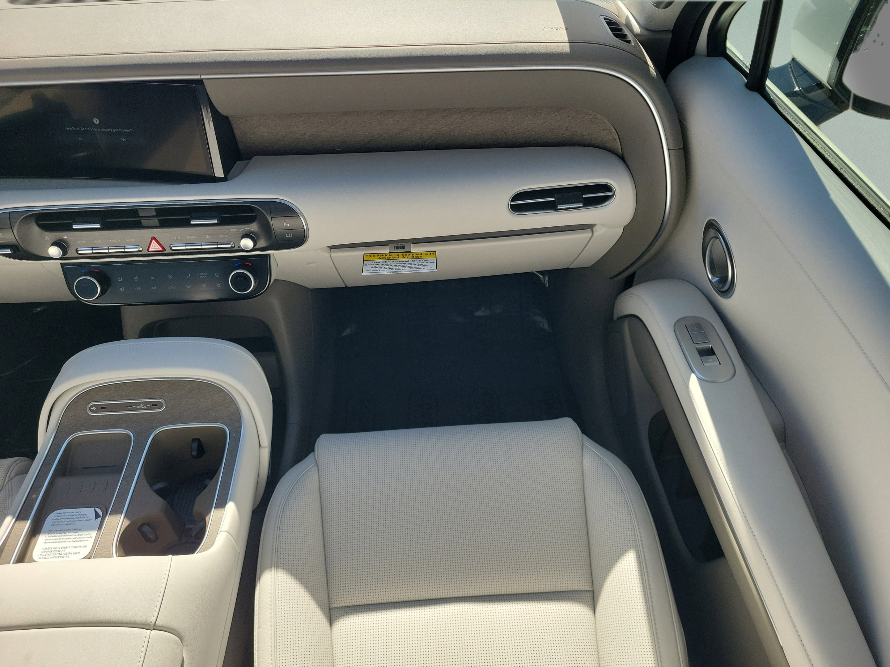 Certified 2026 Hyundai Palisade Limited FWD image 13