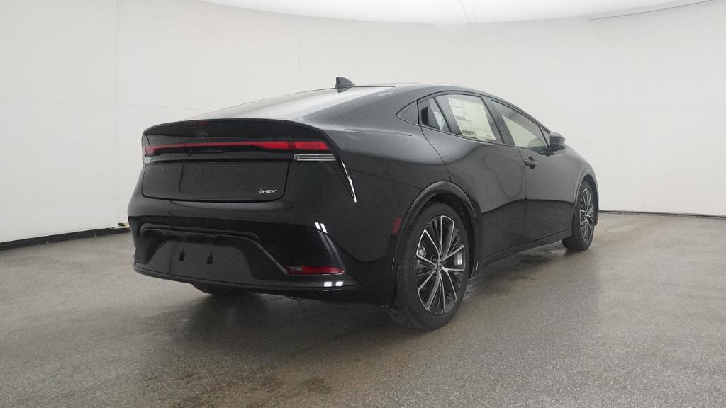 New 2026 Toyota Prius XLE image 27