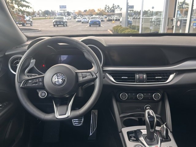 New 2025 Alfa Romeo Stelvio Sprint w/ Veloce Package image 10