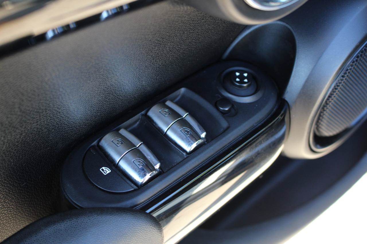 Used 2019 MINI Cooper S w/ Storage Package FWD image 12