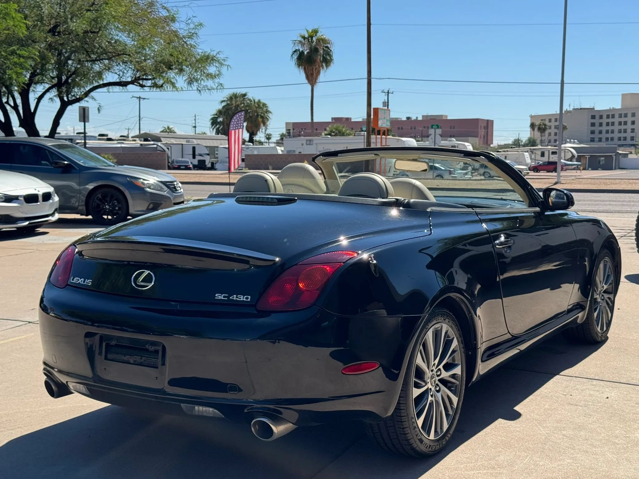 Used 2005 Lexus SC 430 Convertible RWD image 5