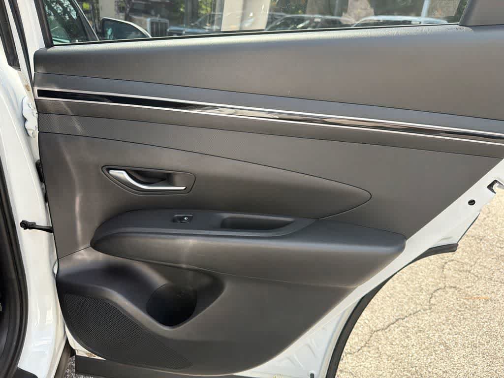 Used 2023 Hyundai Tucson SEL FWD image 15