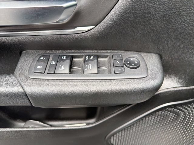 Used 2019 RAM 1500 Big Horn AWD/4WD image 19