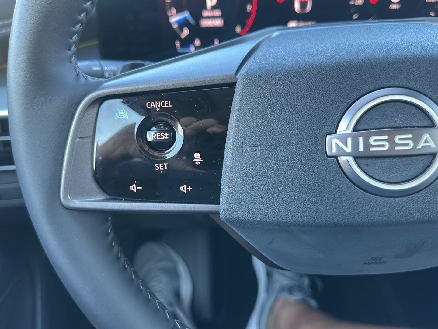 Used 2025 Nissan Murano SL w/ Cargo Package AWD/4WD image 32