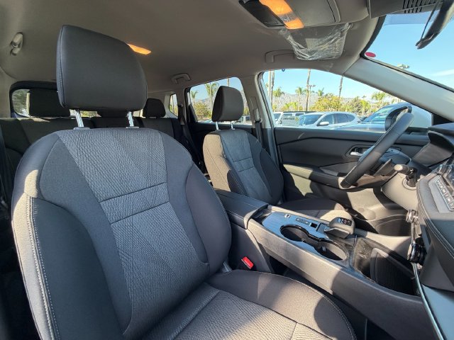 New 2026 Nissan Rogue SV FWD image 28