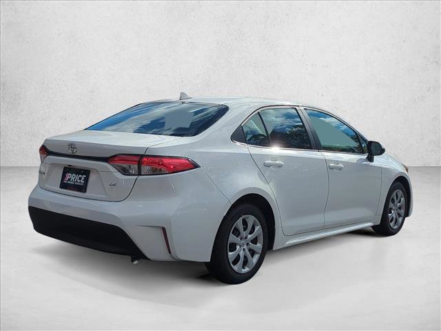 Used 2024 Toyota Corolla LE image 5