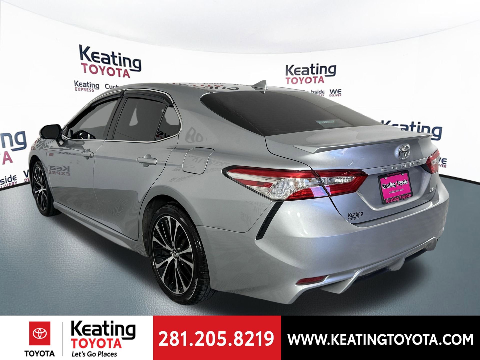 Used 2020 Toyota Camry SE image 7