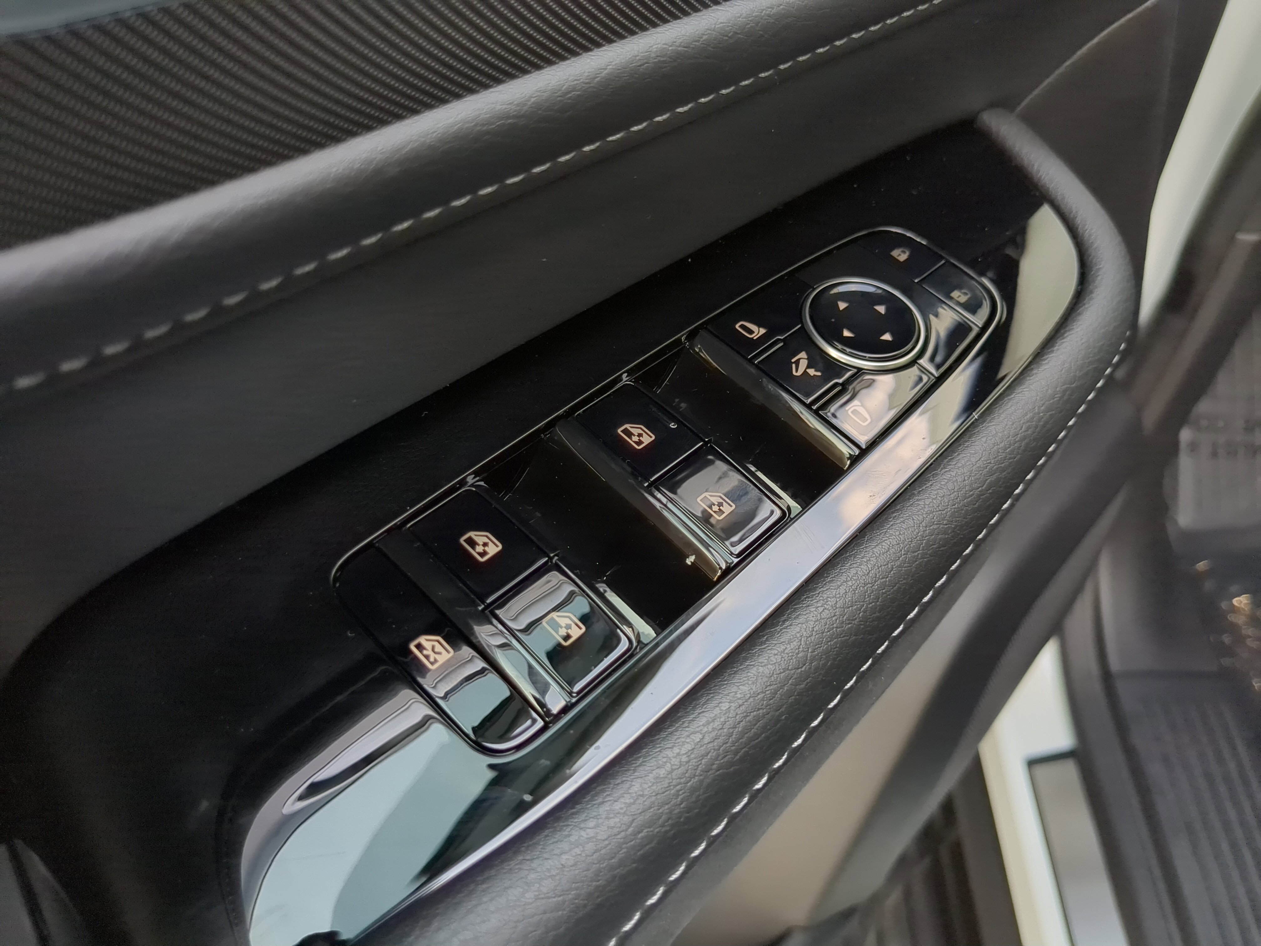 New 2026 INFINITI QX80 Luxe w/ Exterior Package image 17