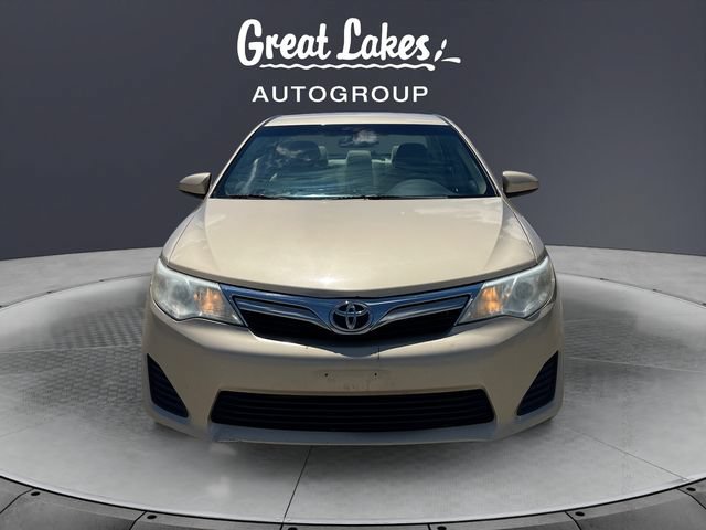 Used 2012 Toyota Camry LE FWD image 8