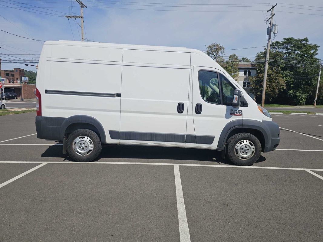 Used 2016 RAM ProMaster 2500 w/ Interior Convenience Group FWD image 2