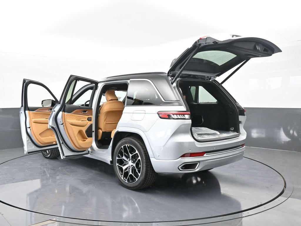 New 2025 Jeep Grand Cherokee Summit image 86