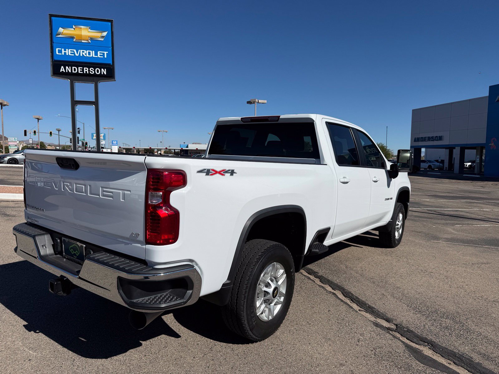 Certified 2024 Chevrolet Silverado 2500 LT AWD/4WD image 7