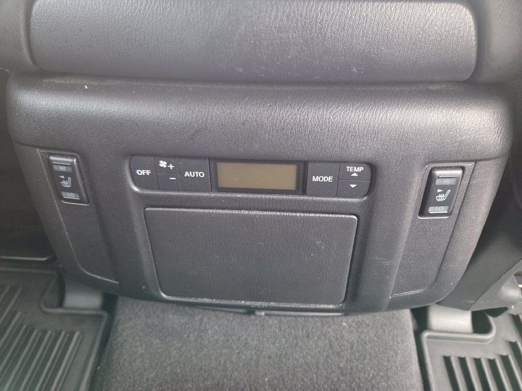 Used 2017 Nissan Armada Platinum w/ Captain Seat Package AWD/4WD image 44