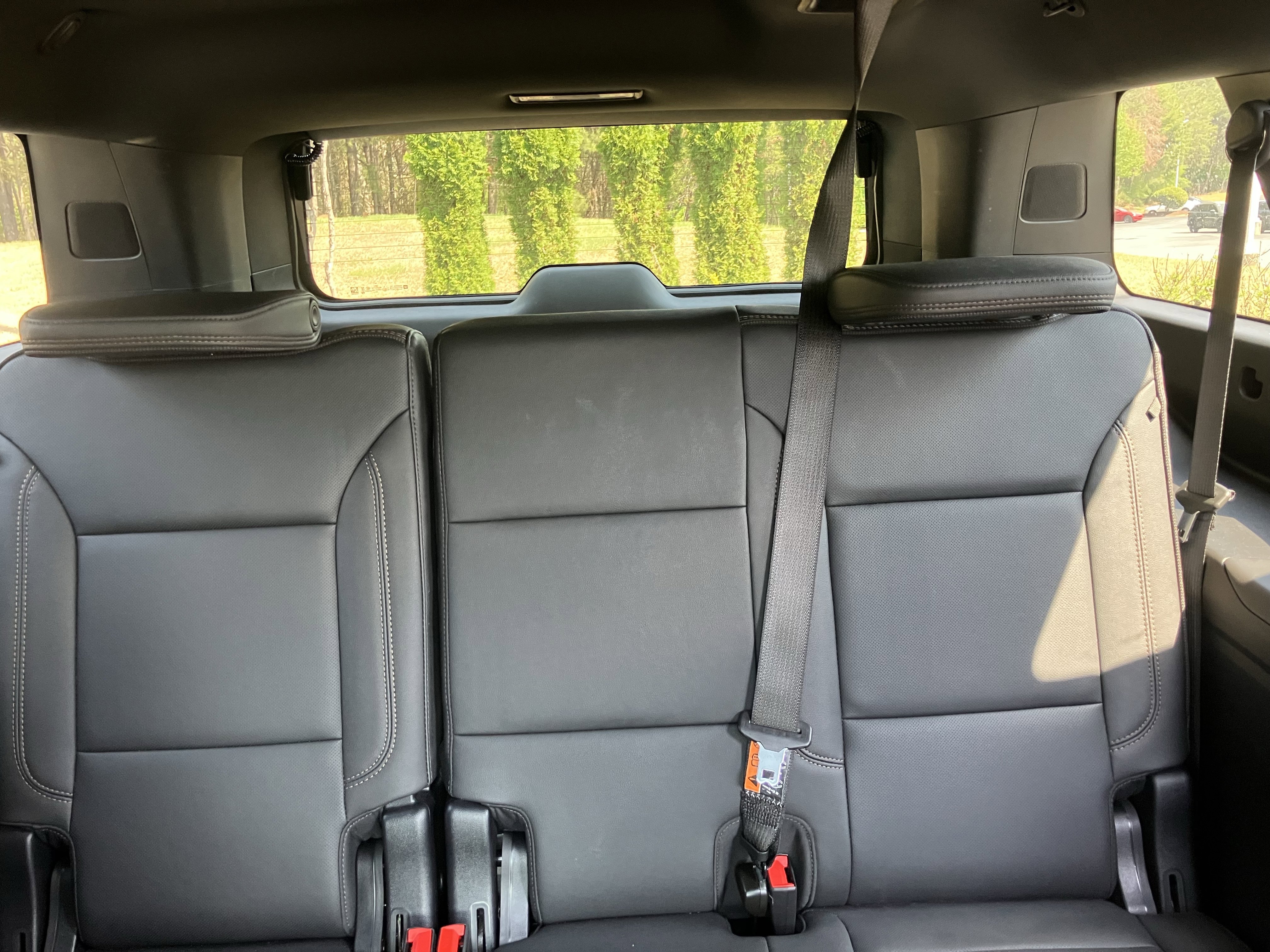 Used 2025 Chevrolet Suburban High Country w/ Sun And Tow Package image 35