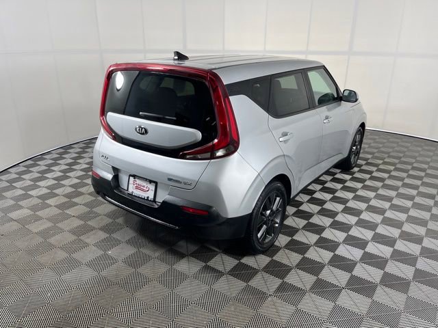 Used 2021 Kia Soul EX FWD image 6