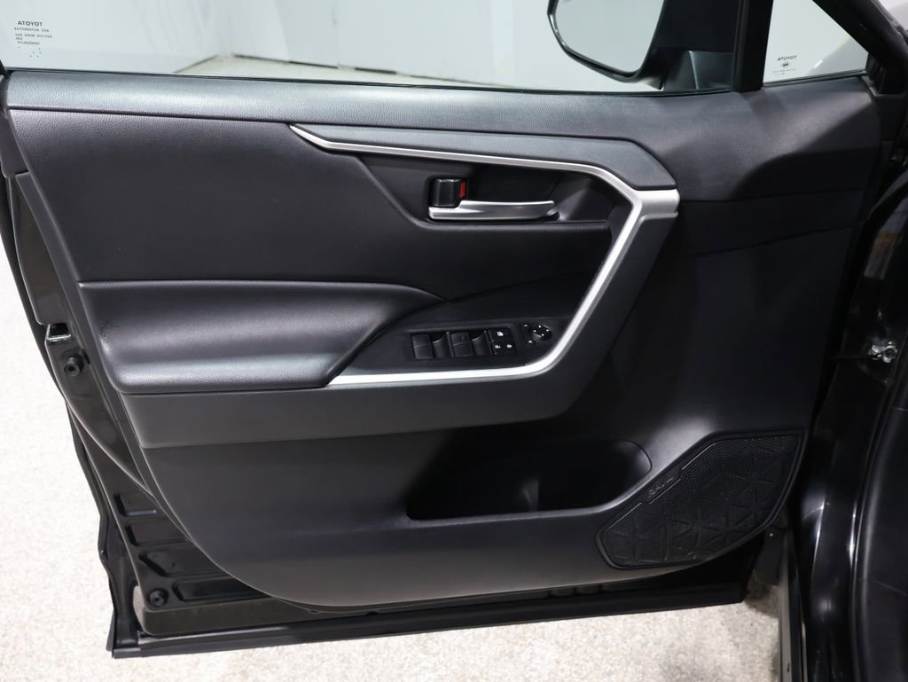 Used 2019 Toyota RAV4 XLE w/ All Weather Liner Package image 13