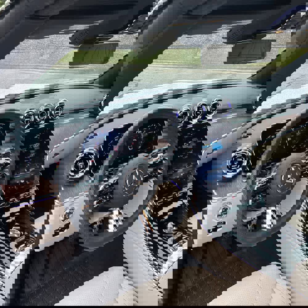 Used 2024 Mercedes-Benz CLE 300 4MATIC Cabriolet image 6