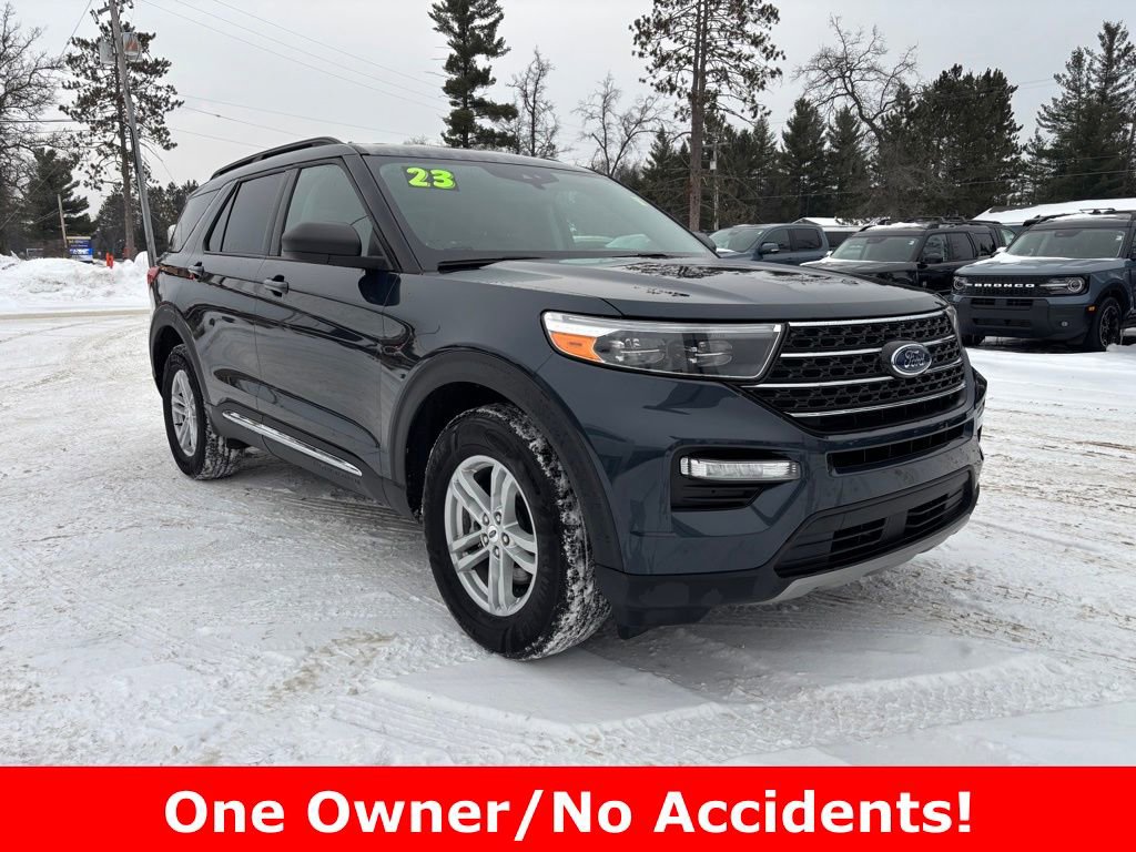 Used 2023 Ford Explorer XLT w/ Equipment Group 202A image 1