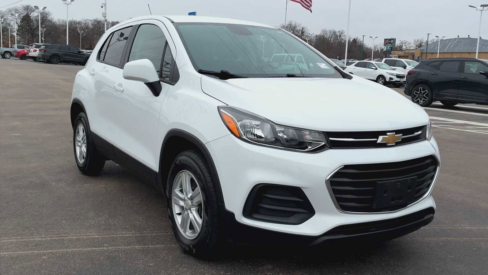 Certified 2020 Chevrolet Trax LS w/ Tint and Cruise Package image 8
