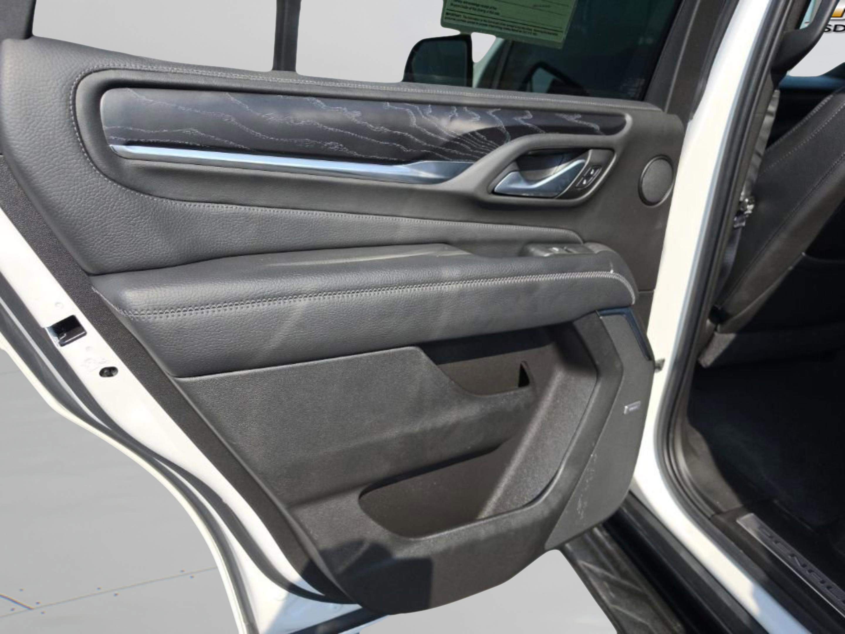 Used 2021 GMC Yukon Denali w/ LPO, Illumination Package image 28