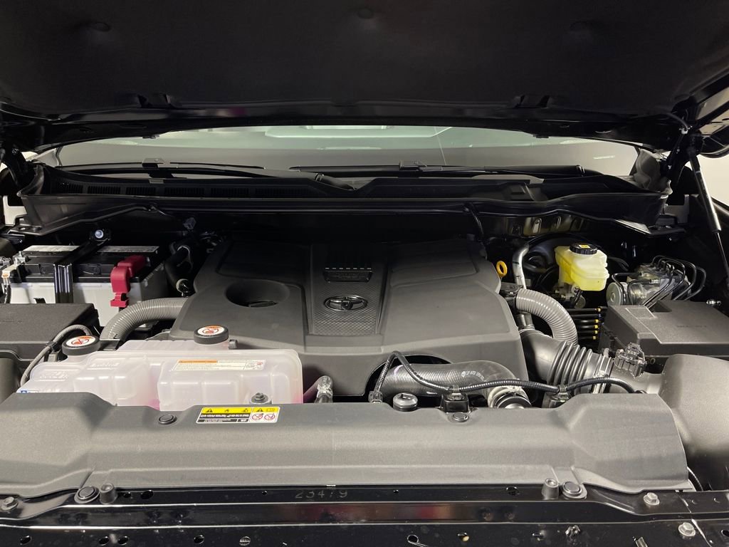 New 2026 Toyota Tundra Platinum image 9