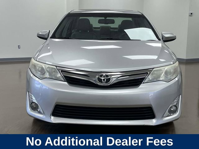 Used 2013 Toyota Camry XLE w/ Leather Pkg FWD image 2