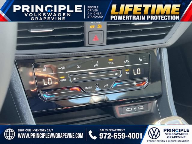 New 2027 Volkswagen Jetta SE FWD image 21