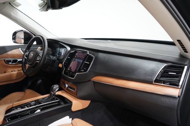 Used 2016 Volvo XC90 T6 Inscription image 18